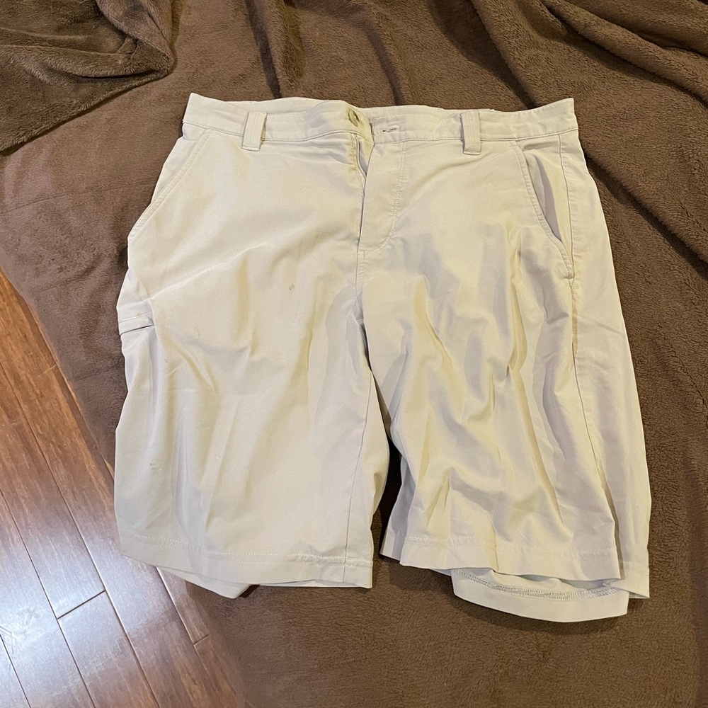 Columbia performance shorts